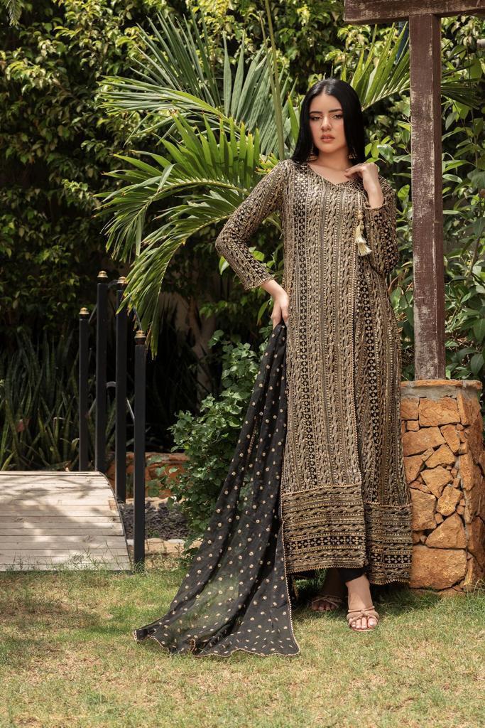 Elegance in Motion Floral Maxi Dress
