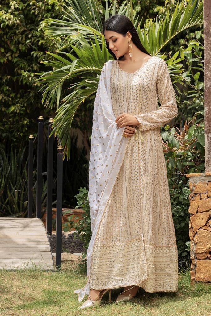 Elegance in Motion Floral Maxi Dress