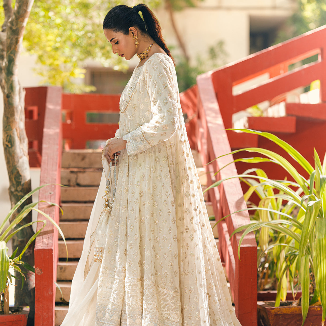 Off white Qalla Suit