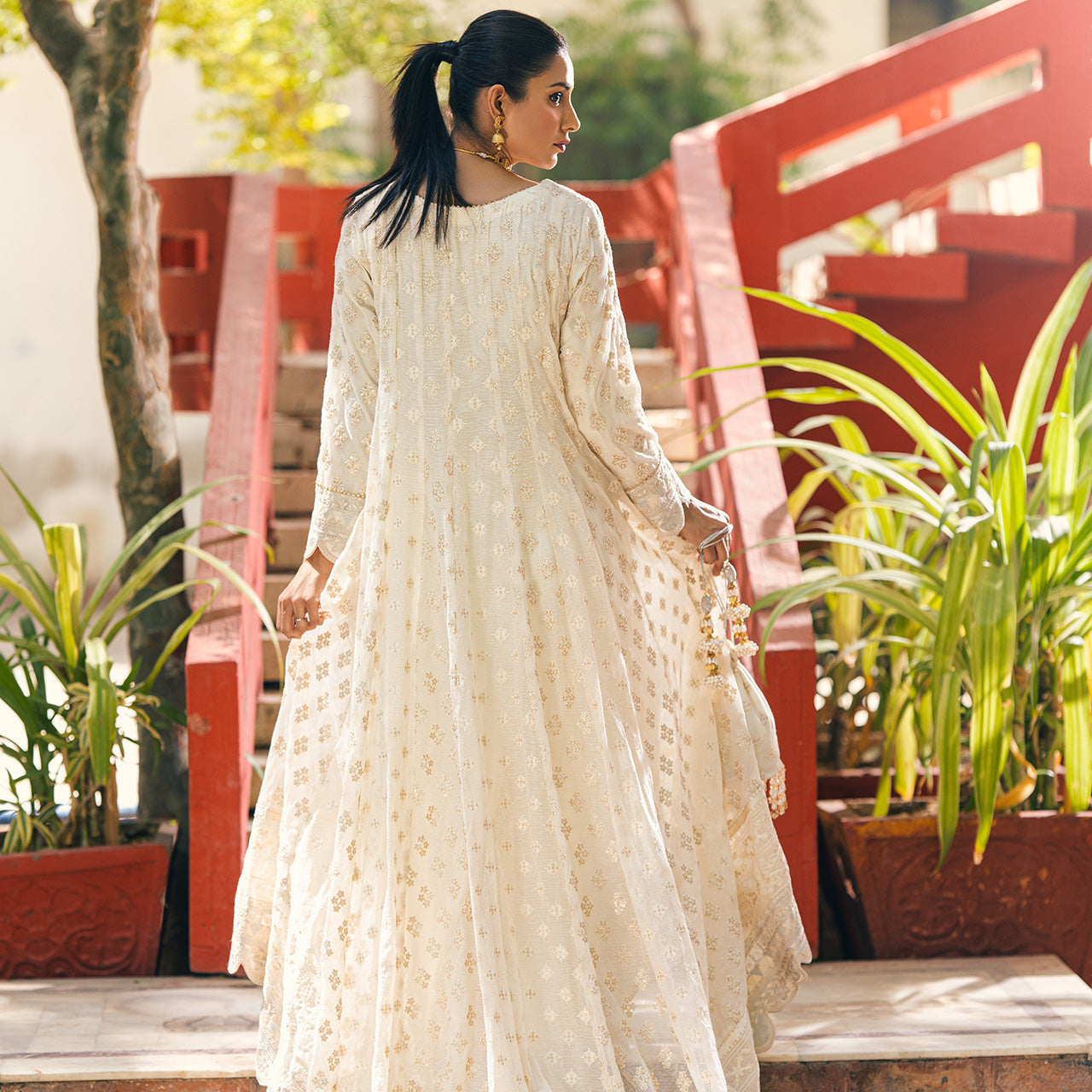 Off white Qalla Suit